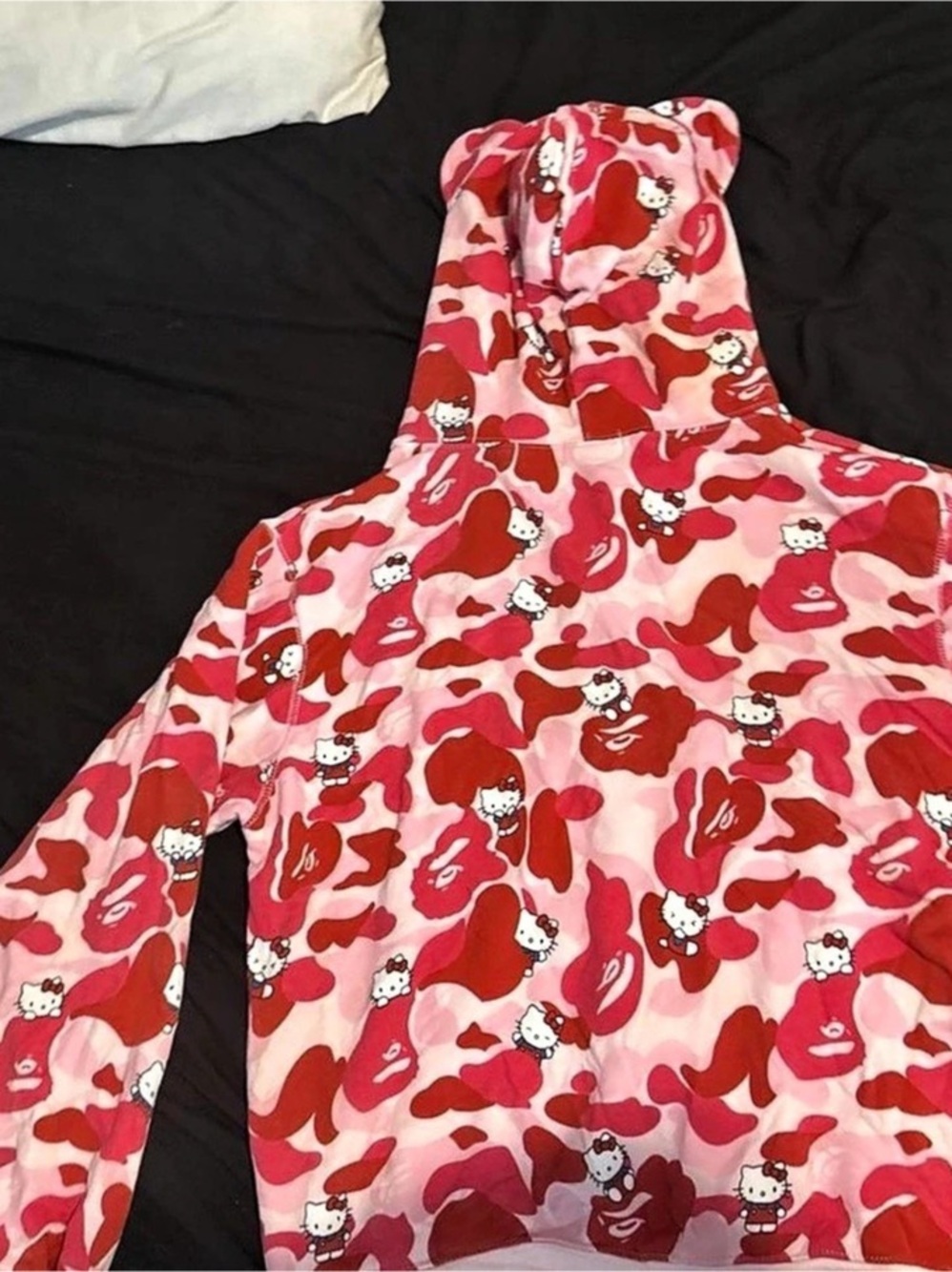A Bathing Ape x Sanrio Characters Hello Kitty Camo Full Zip Hoodie Hello Kitty